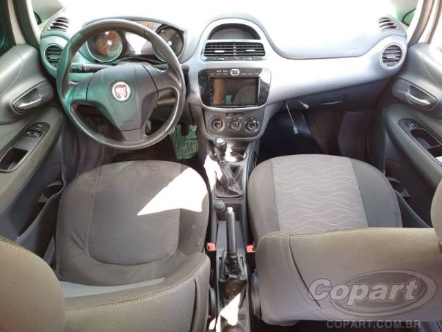 2016 FIAT PUNTO 