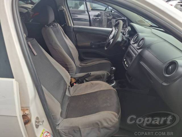 2013 VOLKSWAGEN GOL 