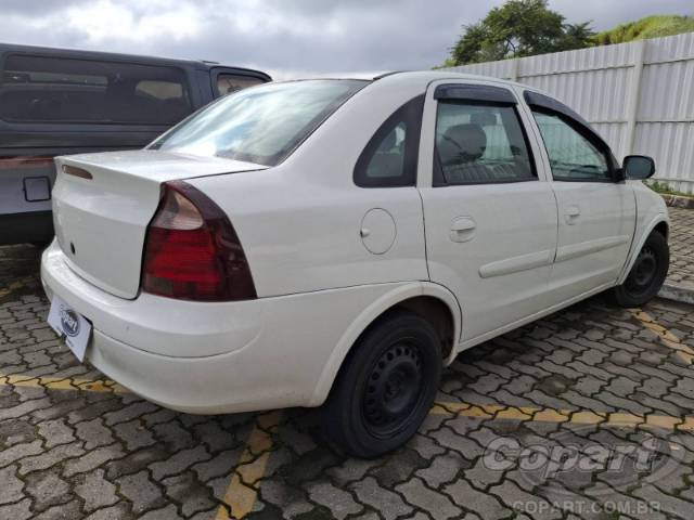 2011 CHEVROLET CORSA SEDAN 