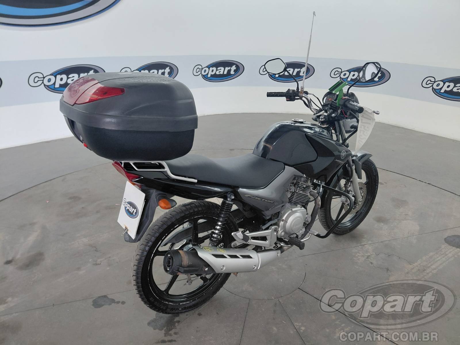 2010 YAMAHA YBR 125 FACTOR — foto 4 de 10