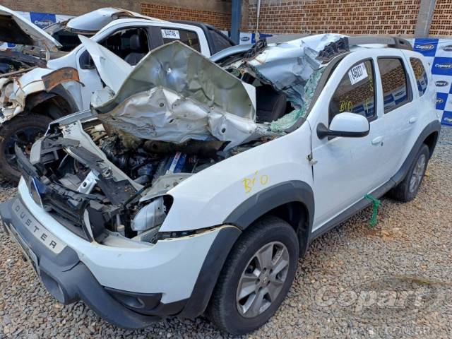 2020 RENAULT DUSTER 