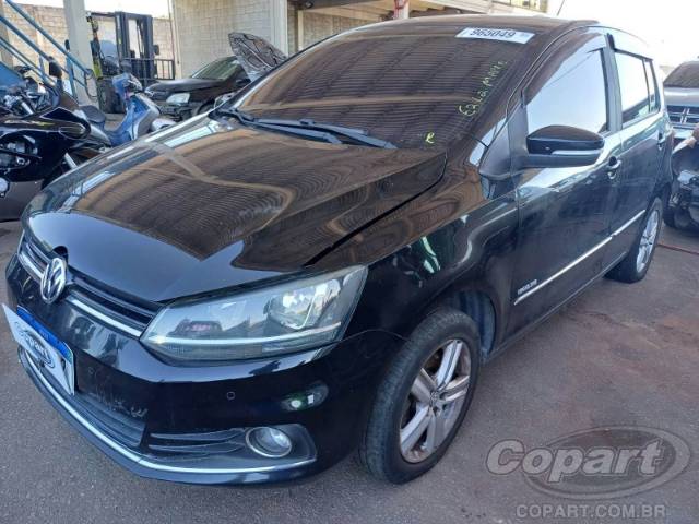 2015 VOLKSWAGEN FOX 