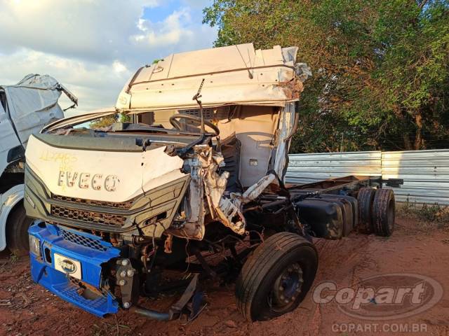 2025 IVECO TECTOR 