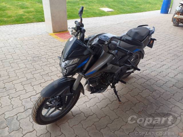 2026 BAJAJ DOMINAR 