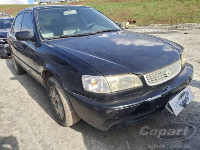 2000 TOYOTA COROLLA 