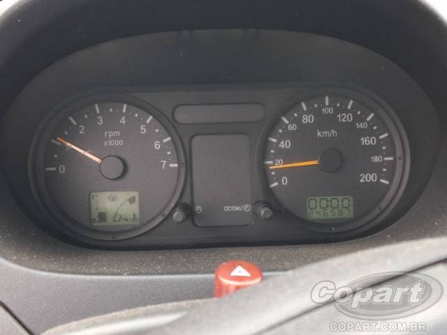 2005 FORD FIESTA 