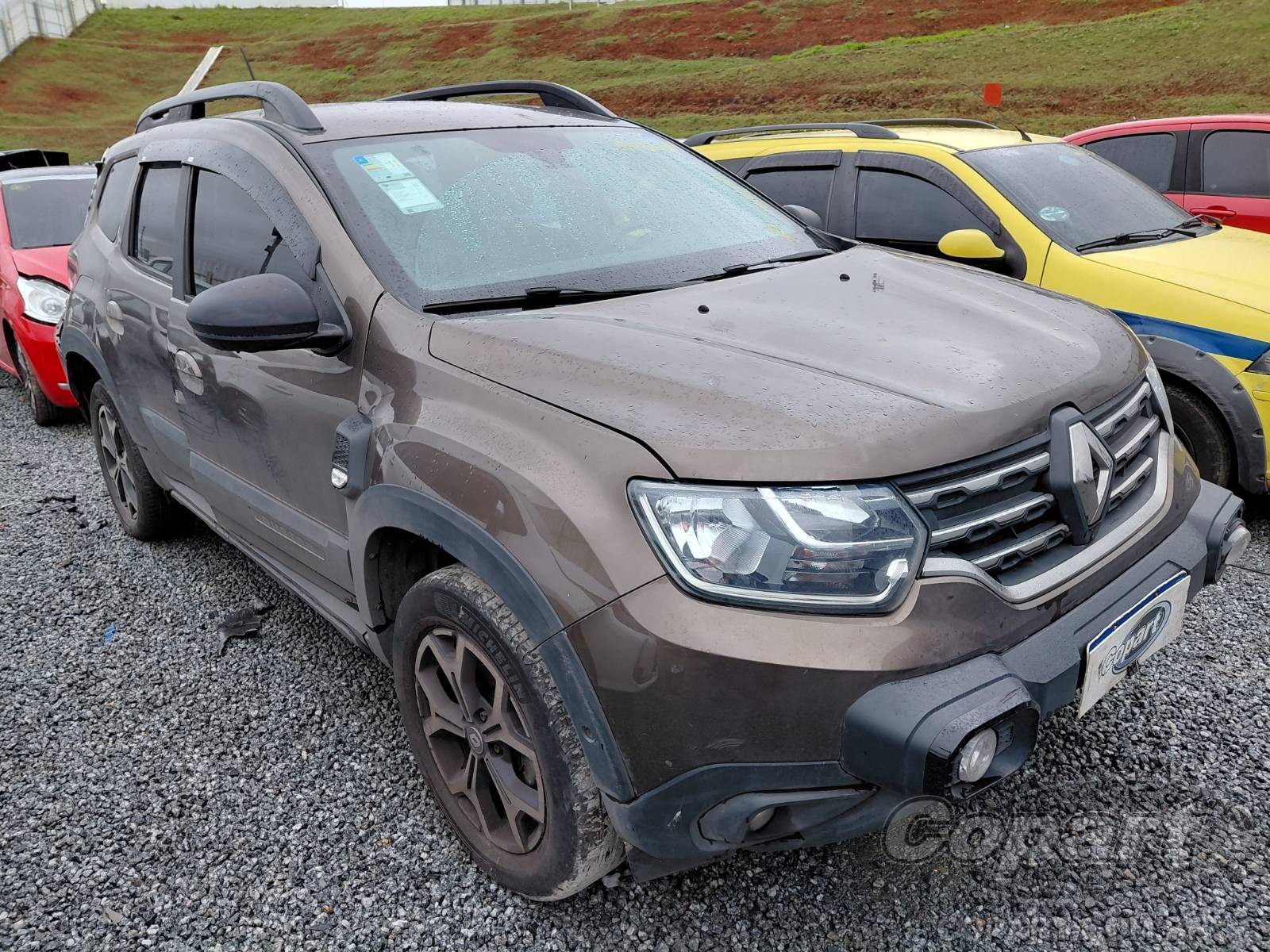 Veículo Renault Duster Renault Duster Iconic CVT 1.6 2023 Colisão Traseira 2023 em leilão