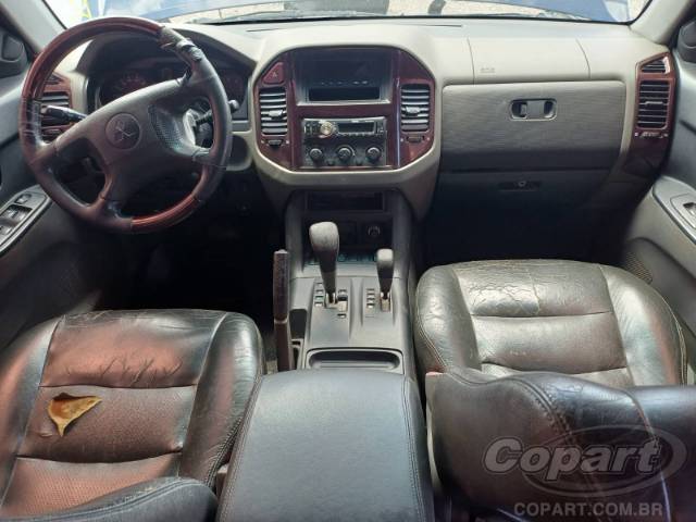 2002 MITSUBISHI PAJERO FULL 