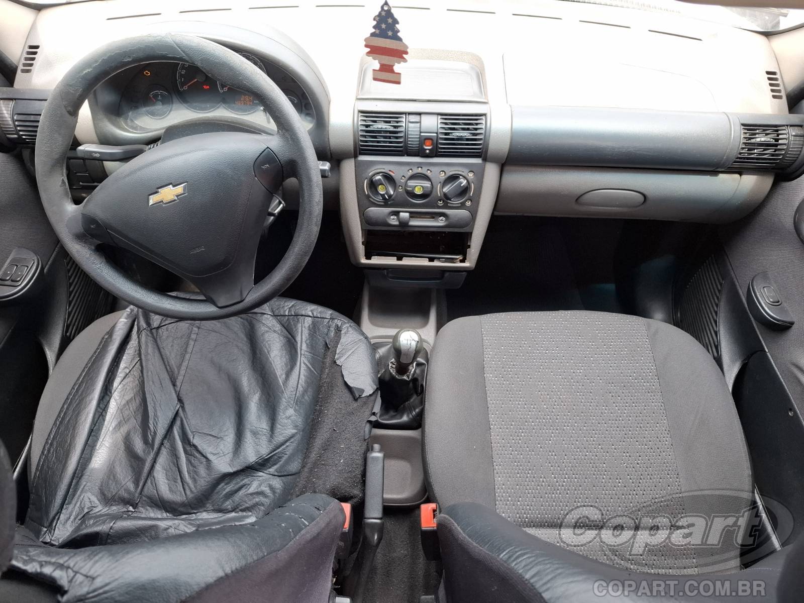 Foto 9 de 10: 2015 CHEVROLET CLASSIC
