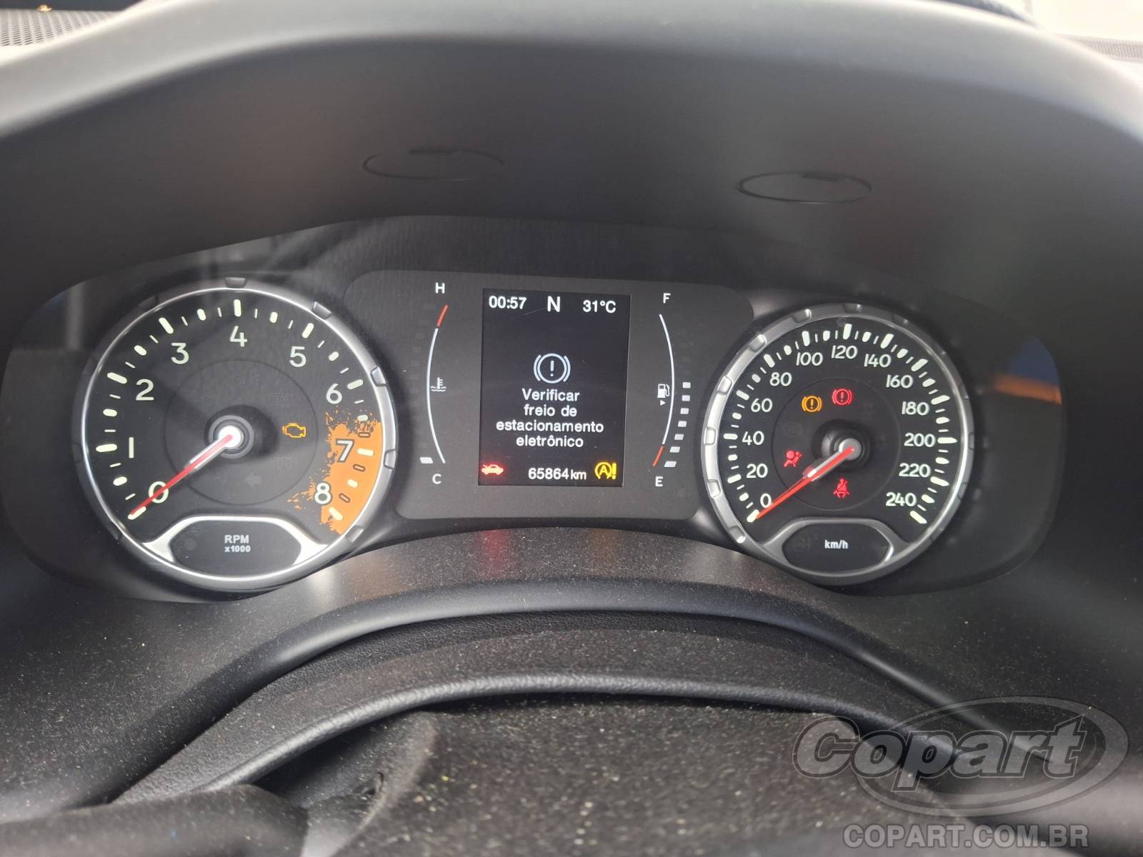 Foto 8 de 10: 2021 JEEP RENEGADE