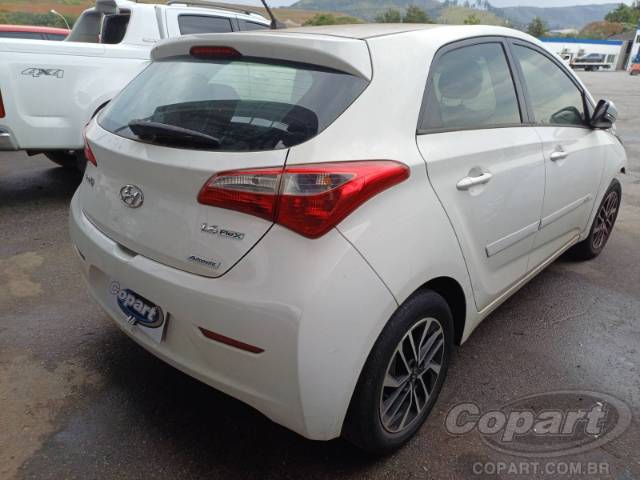 2015 HYUNDAI HB20 