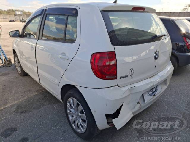 2013 VOLKSWAGEN FOX 