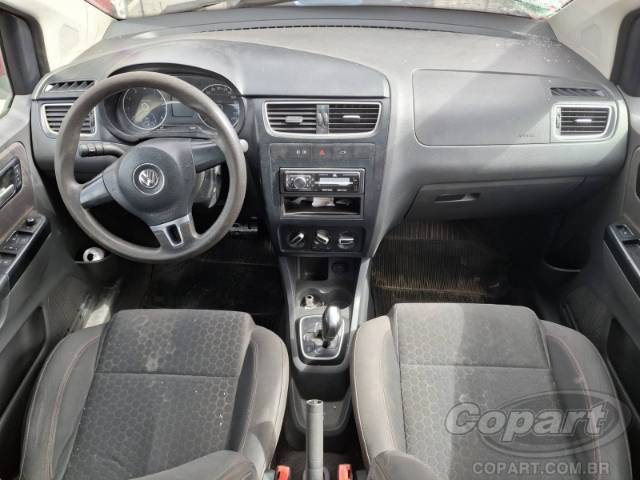 2013 VOLKSWAGEN FOX 