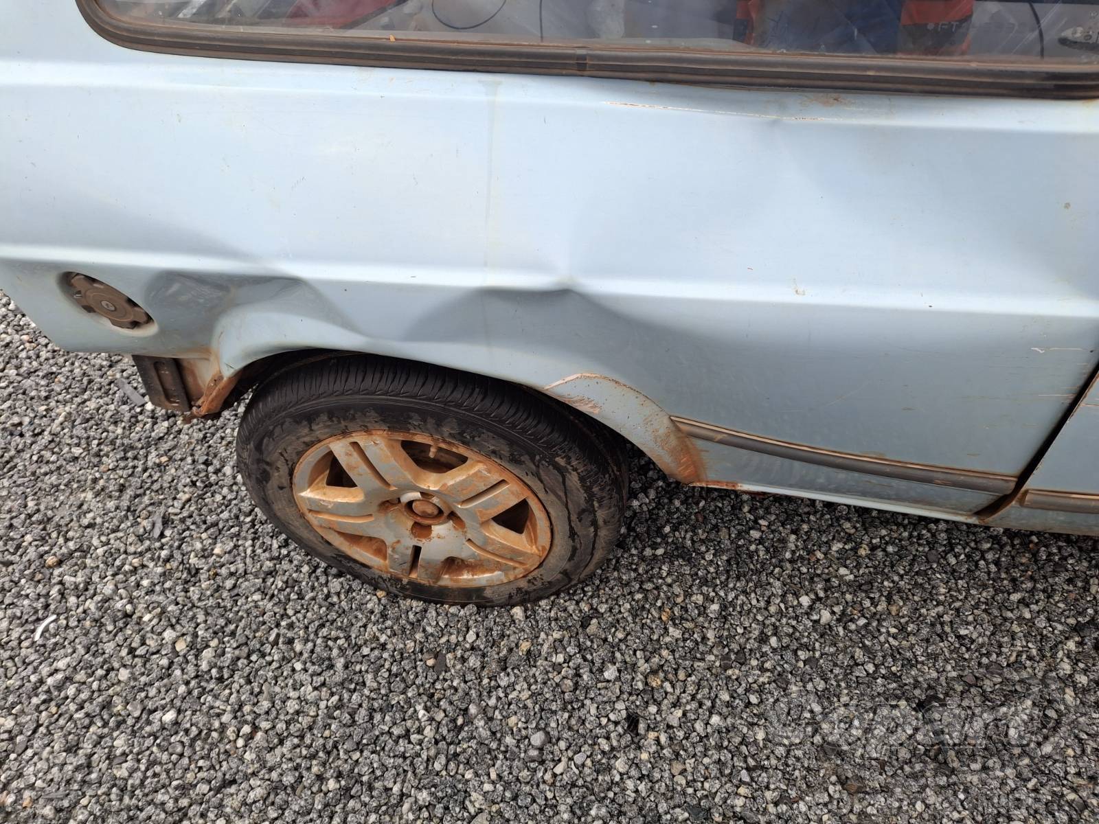 1994 VOLKSWAGEN GOL — foto 13 de 14