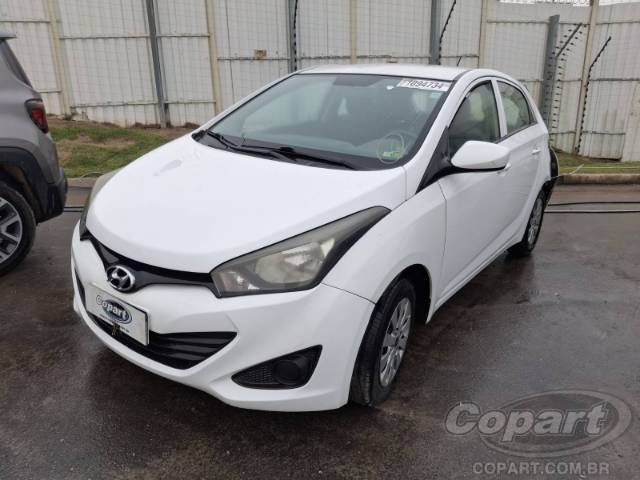 2015 HYUNDAI HB20 