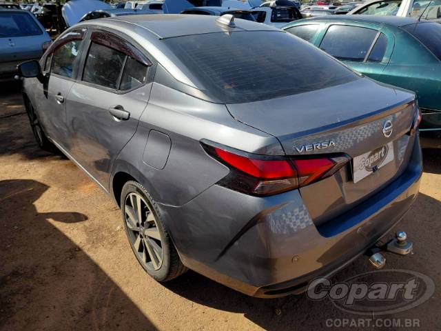 2022 NISSAN VERSA 