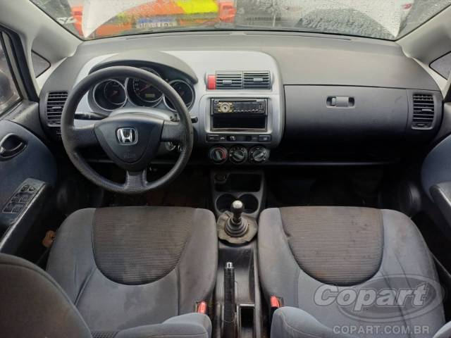 2005 HONDA FIT 
