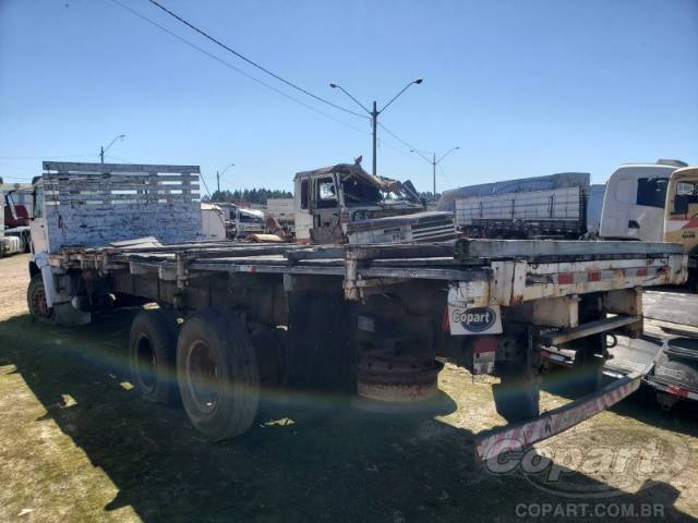 2001 VOLKSWAGEN 17.220 