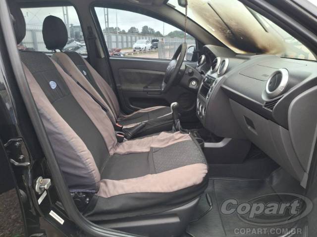 2013 FORD FIESTA SEDAN 