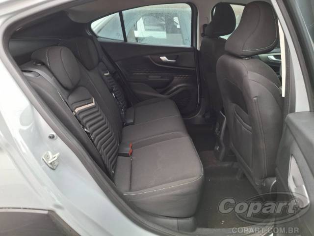 2025 FIAT FASTBACK 