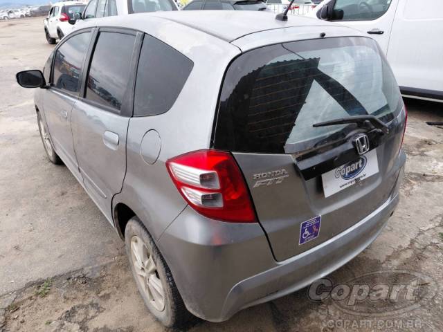 2014 HONDA FIT 