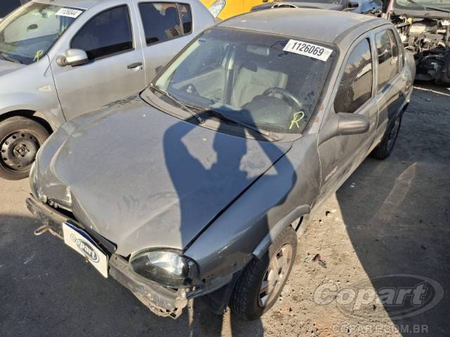 2005 CHEVROLET CLASSIC 