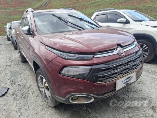 2017 FIAT TORO 