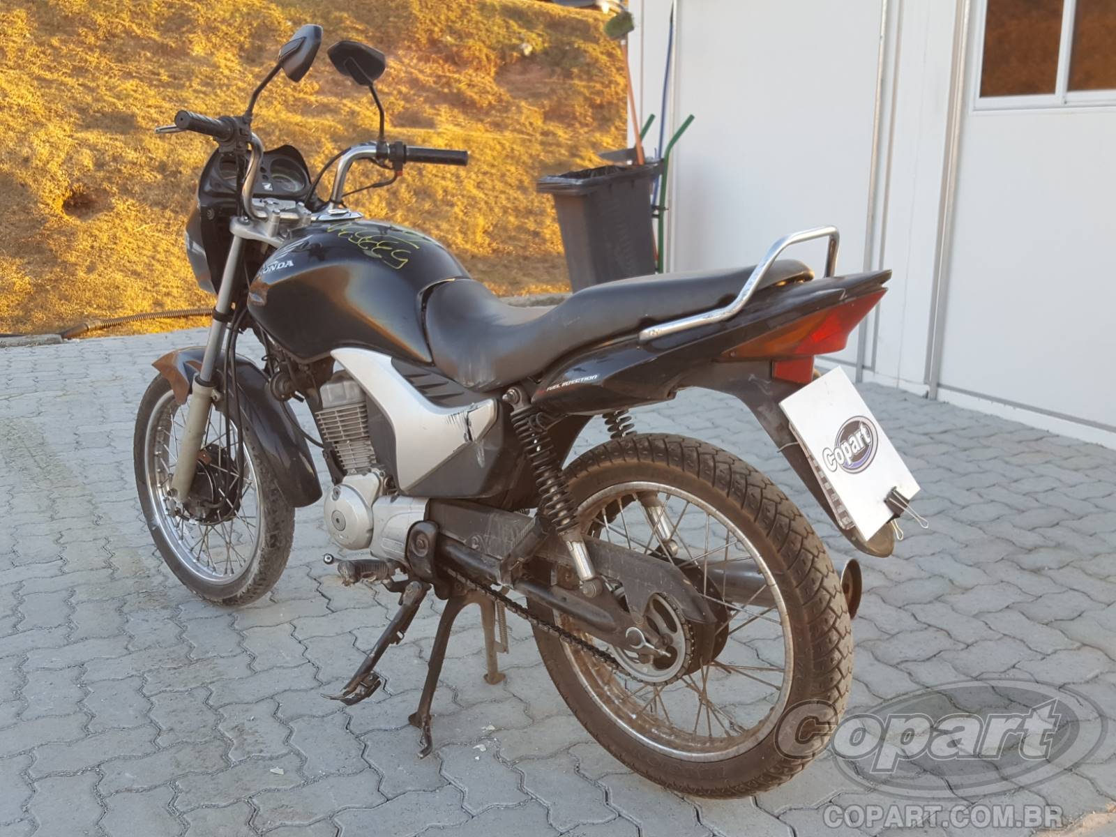 Foto 3: 2010 HONDA CG 150