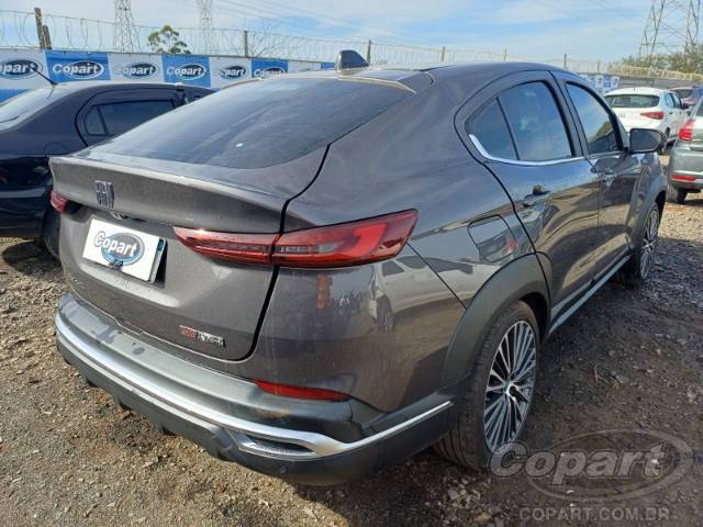 2025 FIAT FASTBACK 
