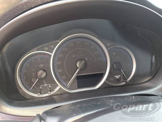 2022 TOYOTA YARIS SEDA 