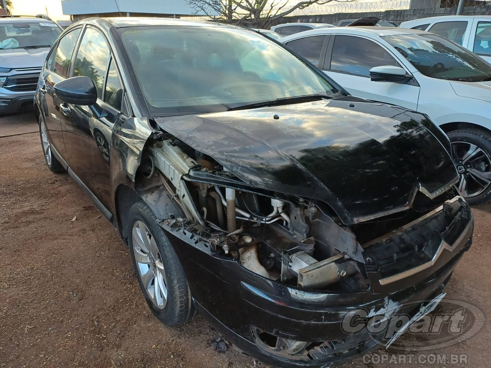 Veículo Peugeot C4 CITROEN C4 GLX 1.6 16V 2010 2011 em leilão