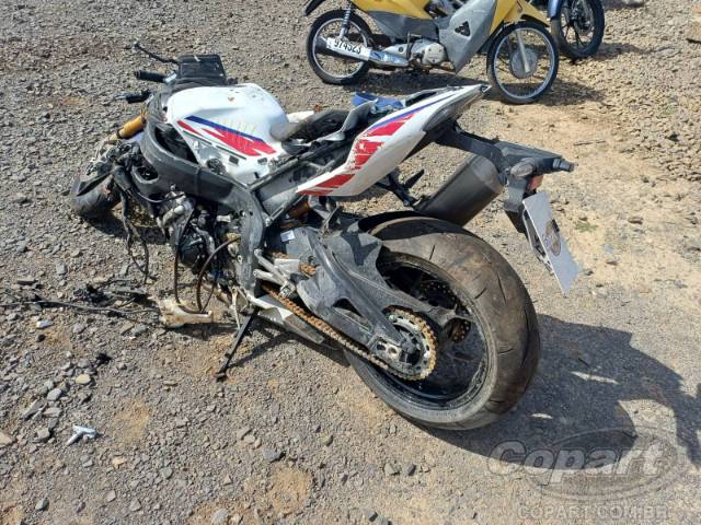 2024 HONDA CBR 1000RR-R 