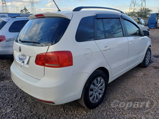2013 VOLKSWAGEN SPACEFOX 