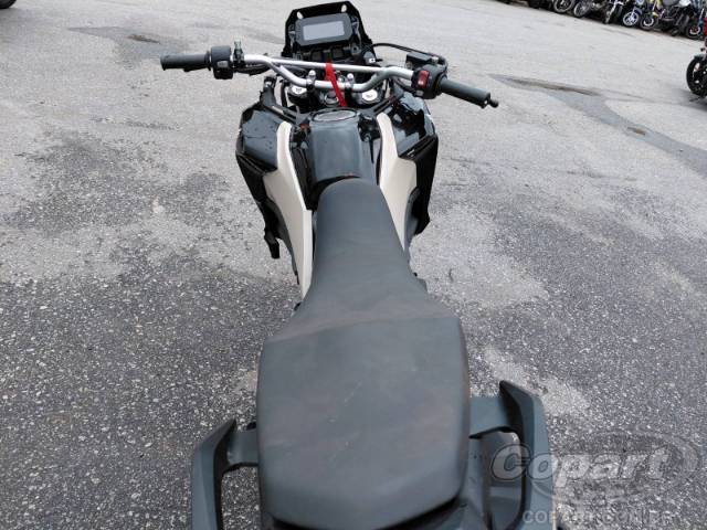 2026 HONDA XRE SAHARA 300 