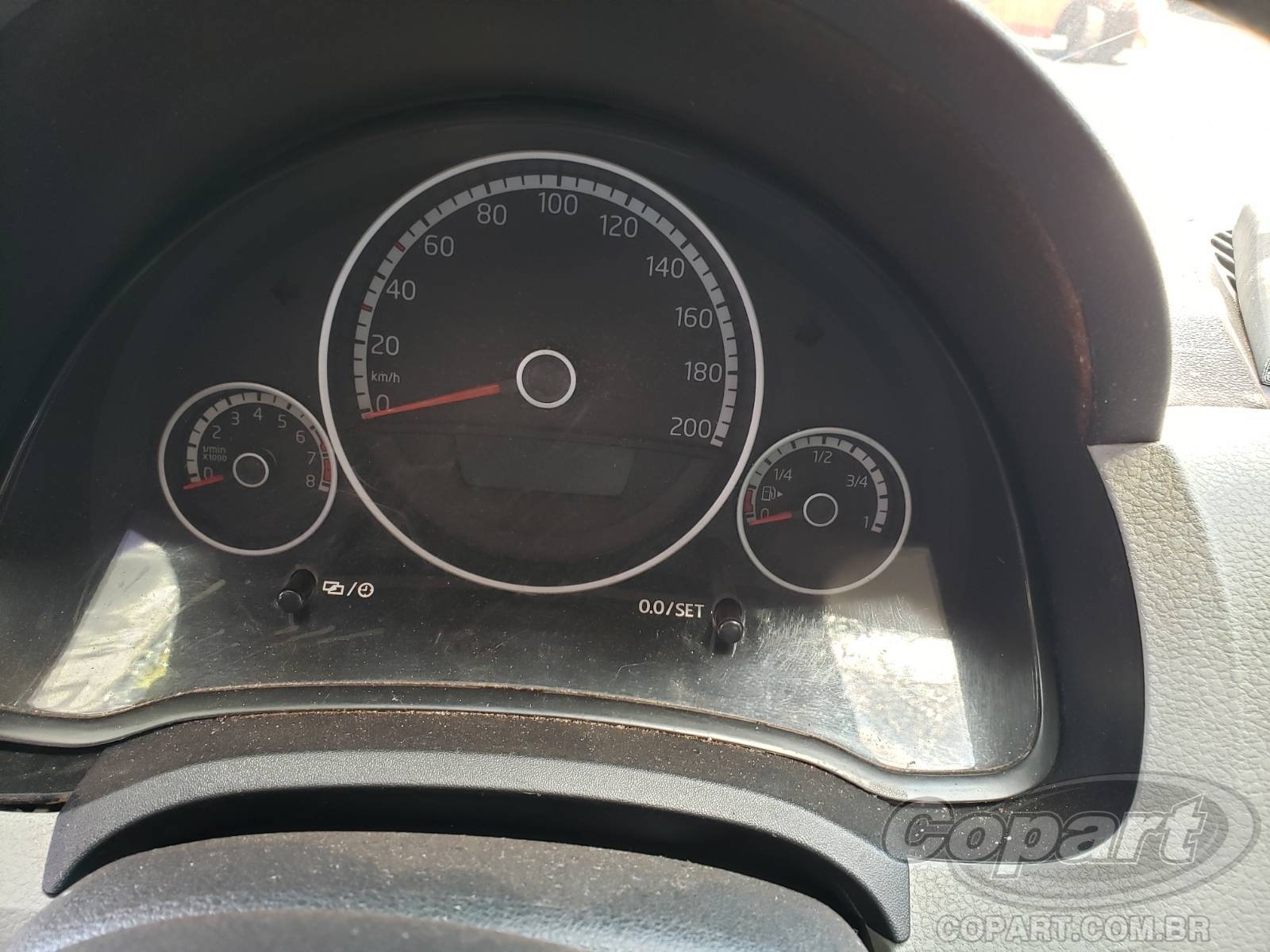 Foto 8 de 14: 2015 VOLKSWAGEN UP