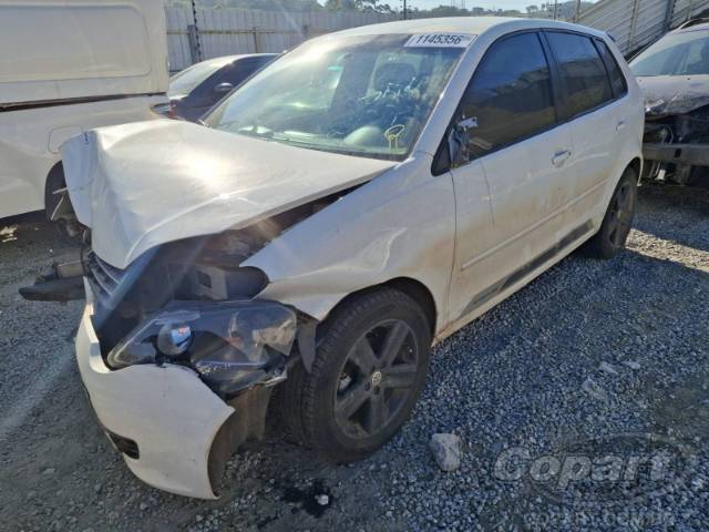 2014 VOLKSWAGEN POLO 