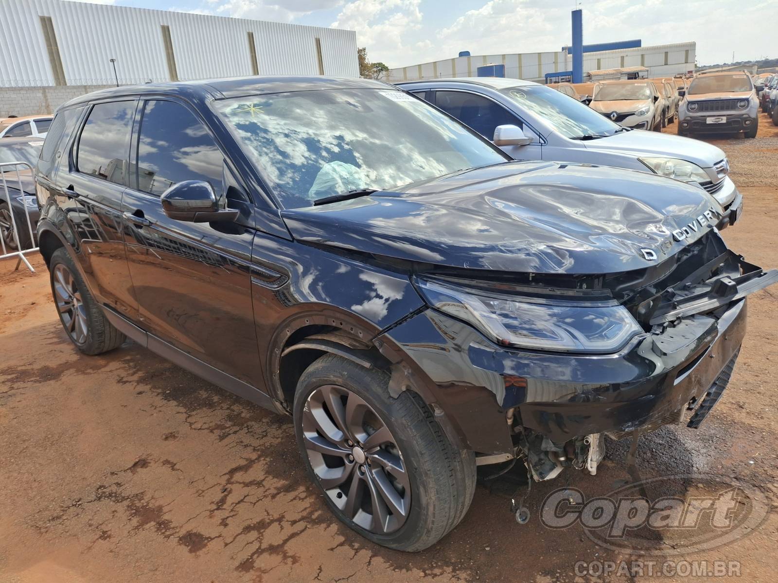 Veículo Land Rover DISCOVERY SPORT LAND ROVER DISCOVERY SPORT 2020 SUV Grandes 2020 em leilão