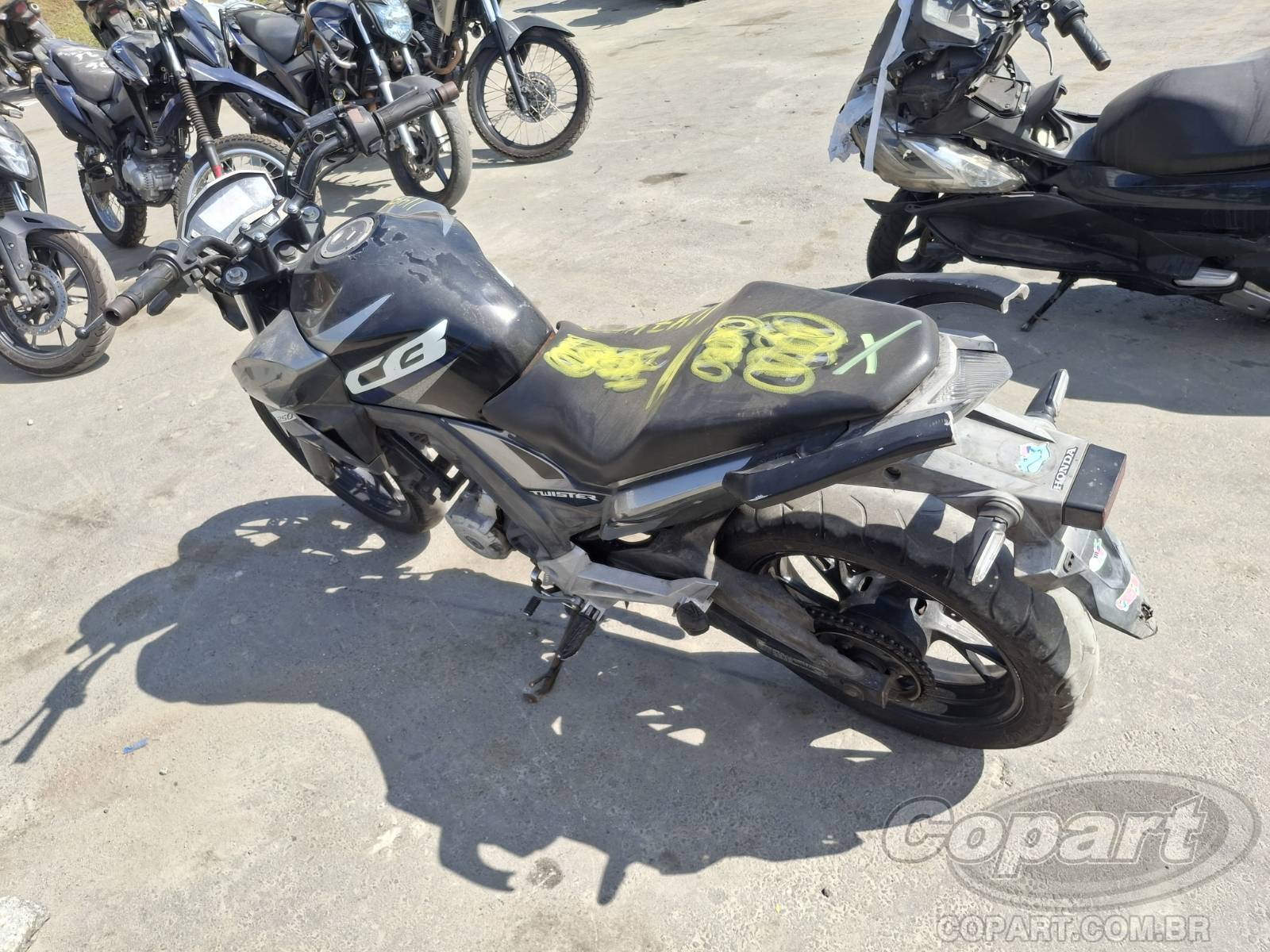 2019 HONDA CB 250 F — foto 3 de 10