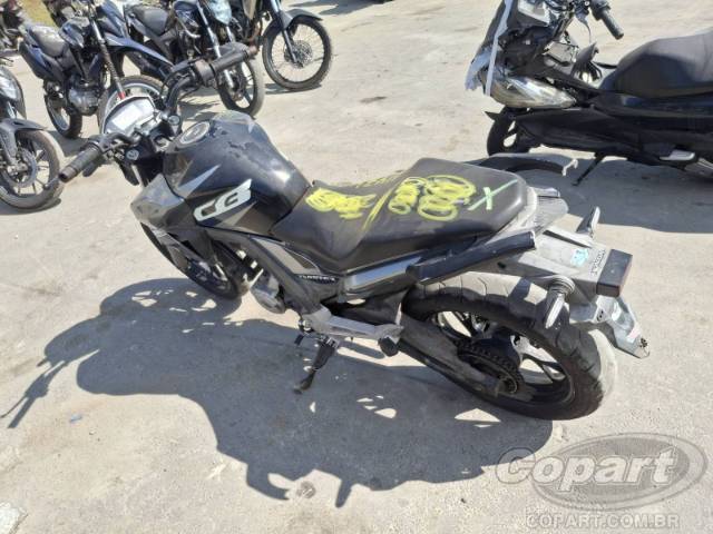 2019 HONDA CB 250 F 