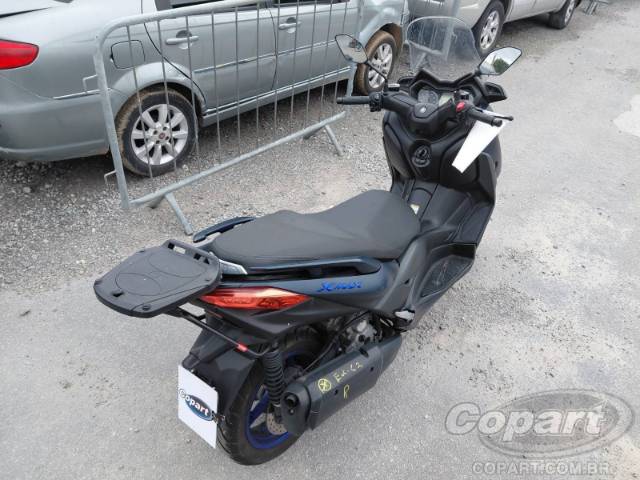 2023 YAMAHA XMAX 