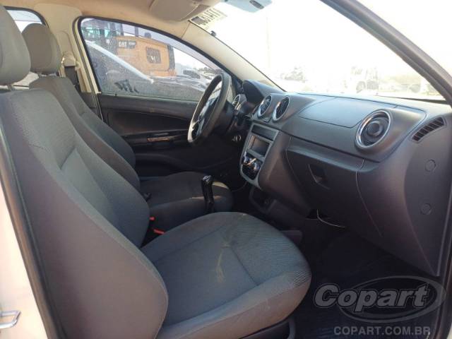 2009 VOLKSWAGEN GOL 
