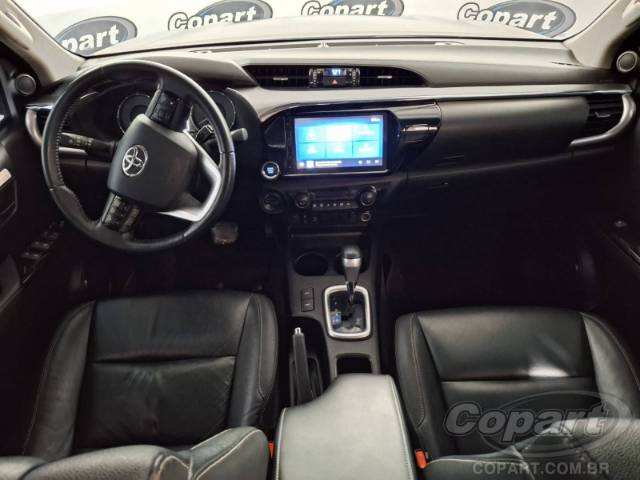 2024 TOYOTA HILUX CD 