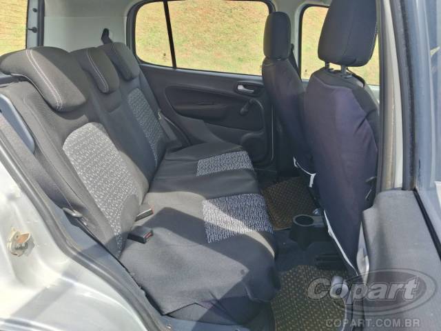 2016 FIAT UNO 