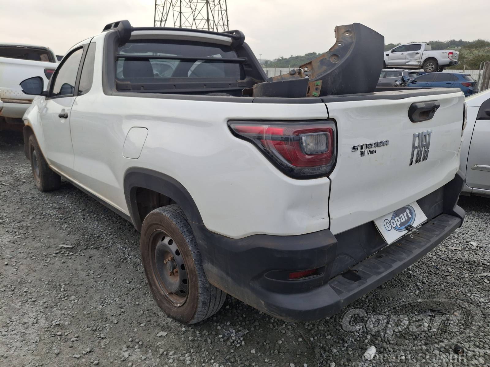 Foto 3: 2025 FIAT STRADA