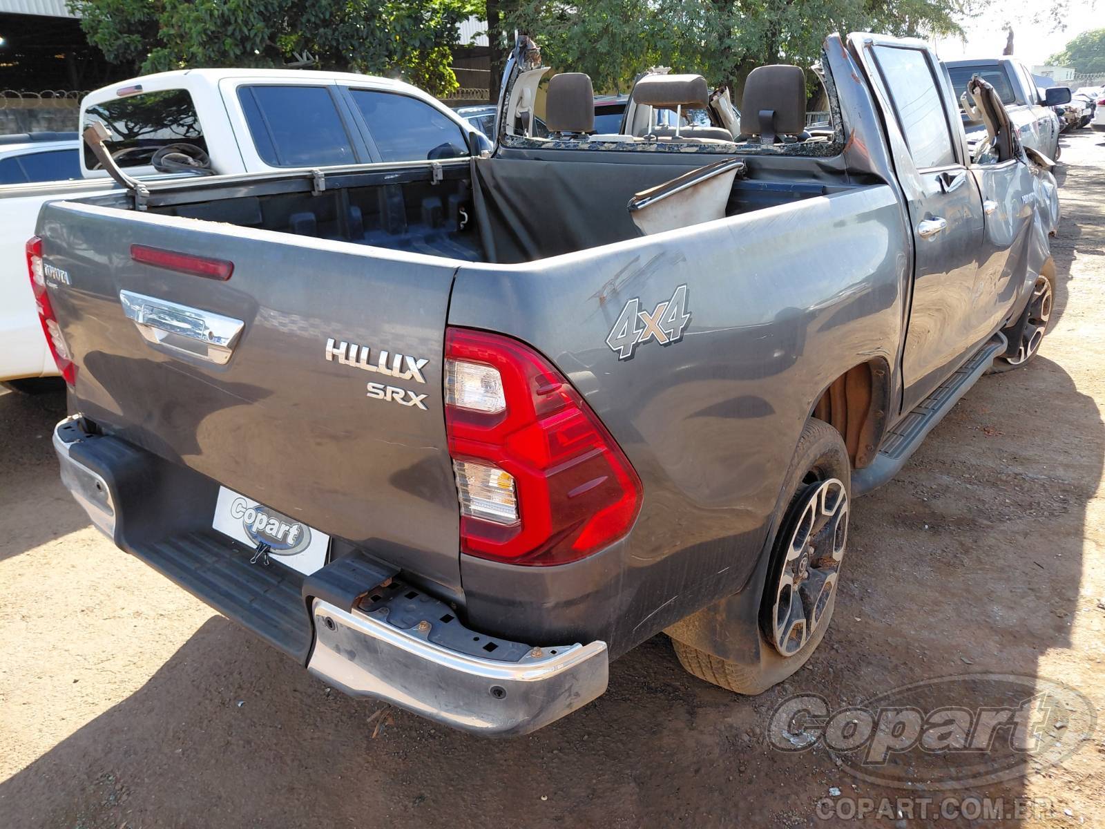 2023 TOYOTA HILUX CD — leilão em Goiânia/GO (foto 4)