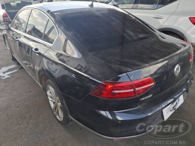 2018 VOLKSWAGEN PASSAT 