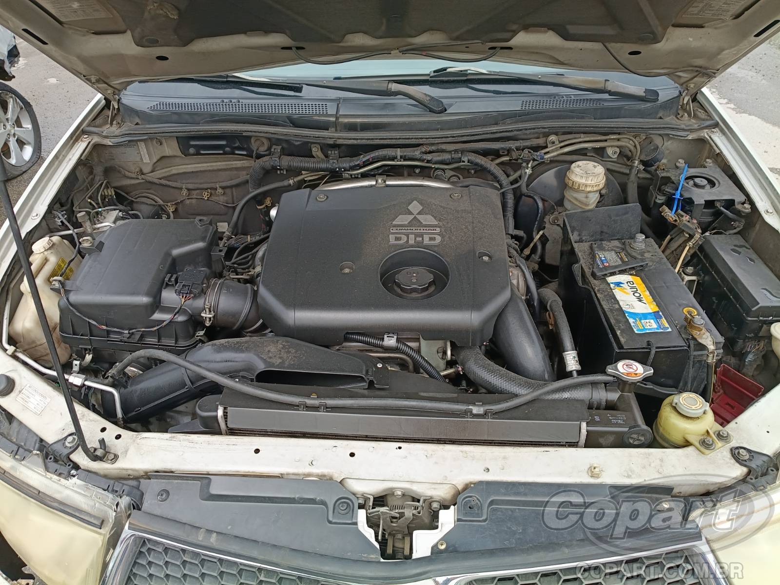 2013 MITSUBISHI L200 TRITON — foto 7 de 10