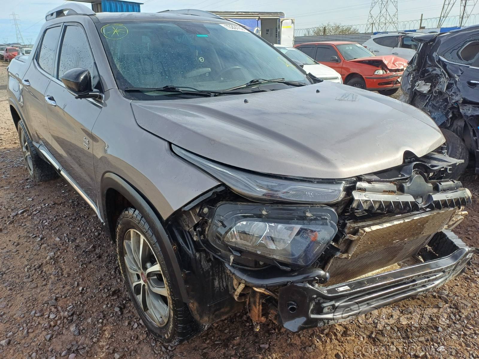 Veículo FIAT Toro FIAT TORO Volcano AT9 2.0 MultiJet Turbo 2020 2020 em leilão