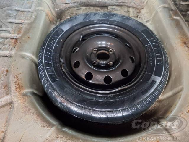 2008 FORD FIESTA SEDAN 