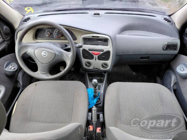 2004 FIAT PALIO 